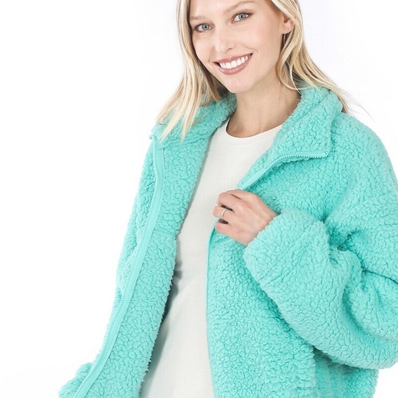 Zenana Outfitters Jackets & Blazers - Zenana soft crop Size Large New without tags